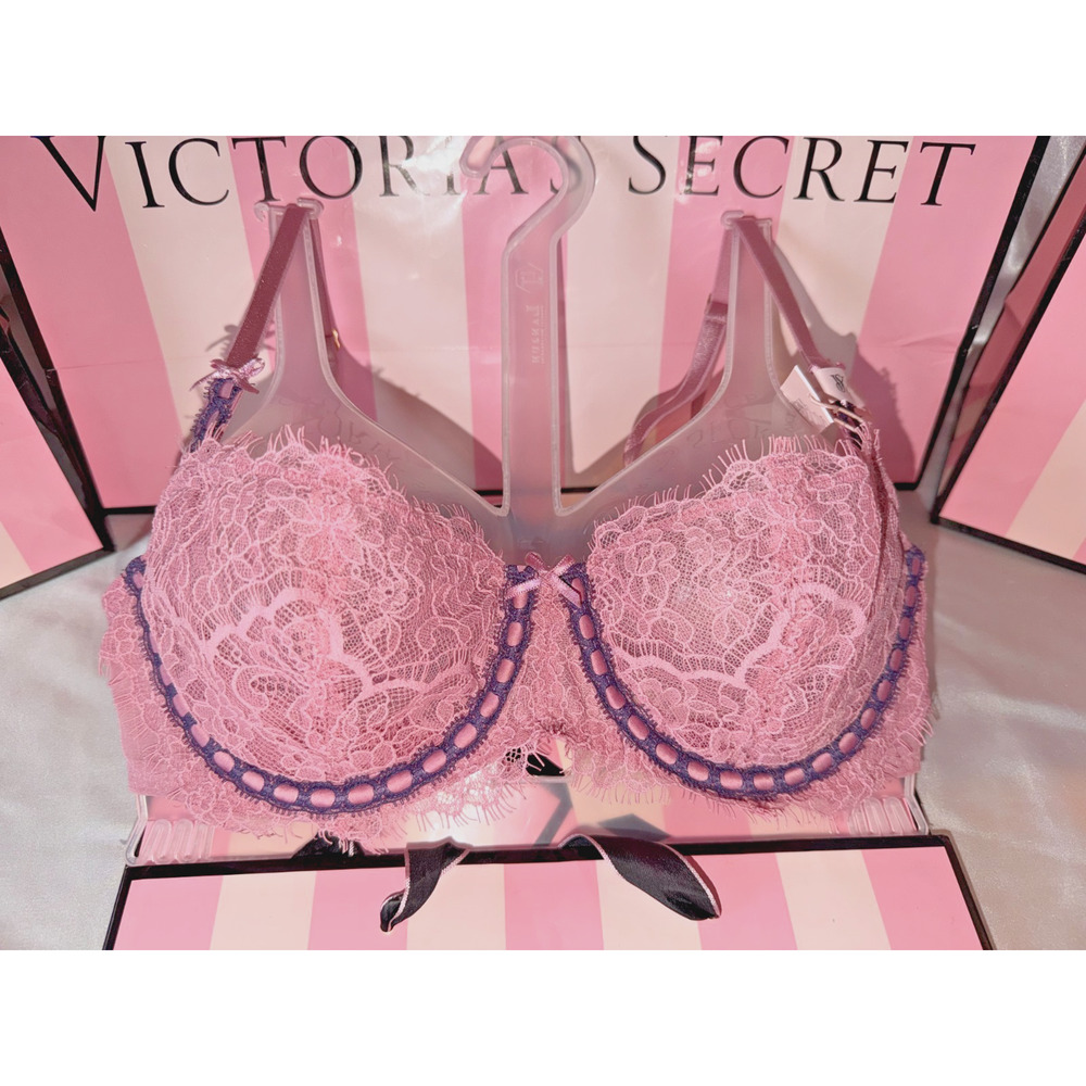 Victoria's Secret Bra Dream Angels 34B Eyelace Lace Purple Trim